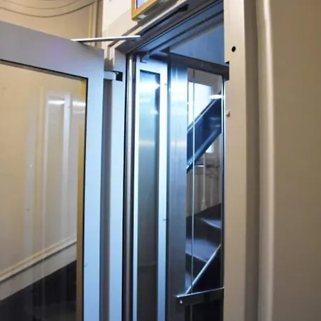 Appartamento Place Maubert Centre Vue Contemporain Climatisation Ascenseur