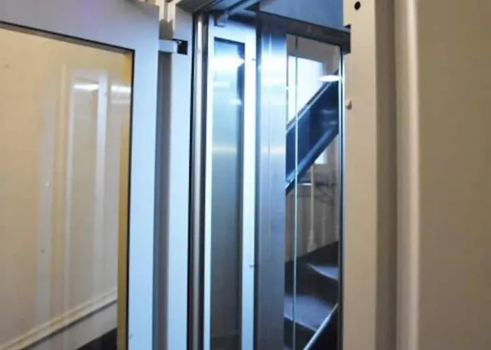 Apartament Place Maubert Centre Vue Contemporain Climatisation Ascenseur